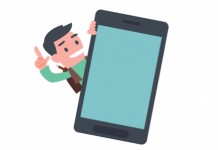 Le smartphone passe devant le PC