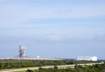 Space X : lancement parfait pour le Falcon Heavy