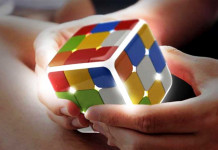 Le Rubik’s Cube 2.0 : bientôt disponible
