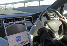 Le comportement d’Elon Musk lors d’une interview crée la controverse