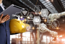 Facebook recherche un scientifique pour développer des robots sur pattes et des mains robotiques