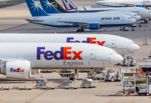 FedEx refuse de livrer un téléphone Huawei aux États-Unis