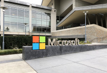 Microsoft réalise une démonstration de son nouvel appareil à double écran