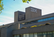 IBM aurait licencié près de 100,000 employés (plutôt âgés) pour paraitre plus cool et jeune comme Google et Amazon