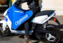 Uber s’allie avec la startup française Cityscoot pour offrir un nouveau service de location de scooters électriques