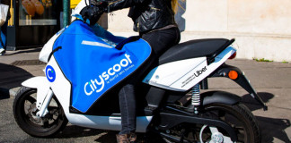 Uber s’allie avec la startup française Cityscoot pour offrir un nouveau service de location de scooters électriques