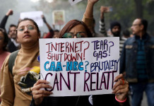 L’Inde procède à des coupures massives des communications mobiles et internet pour contrecarrer les manifestations contre la loi sur la citoyenneté