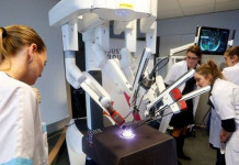 Le gouvernement britannique sommé d’afficher plus de transparence sur l’utilisation de l’intelligence artificielle dans les services publics