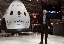 SpaceX organisera des voyages touristiques en orbite autour de la Terre dès fin 2021