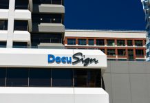 Docusign ajoute la notification de signature électronique par SMS à sa plateforme