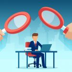 Avec le développement du travail hybride, la tentation est grande d’accentuer la surveillance des salariés