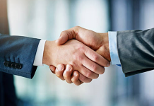 UiPath s’associe à Coursera pour dispenser des cours en ligne sur l’automatisation