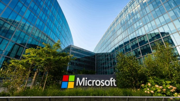 Microsoft intègre l’assistant d’IA de ServiceNow dans Microsoft 365
