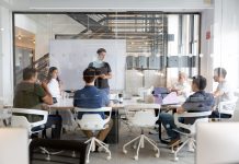 Avec trois nouvelles fonctionnalités, Monday.com transitionne de logiciel outil à logiciel agent