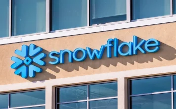 Snowflake s’empare de Crunchy Data et affermit sa stratégie IA et open source